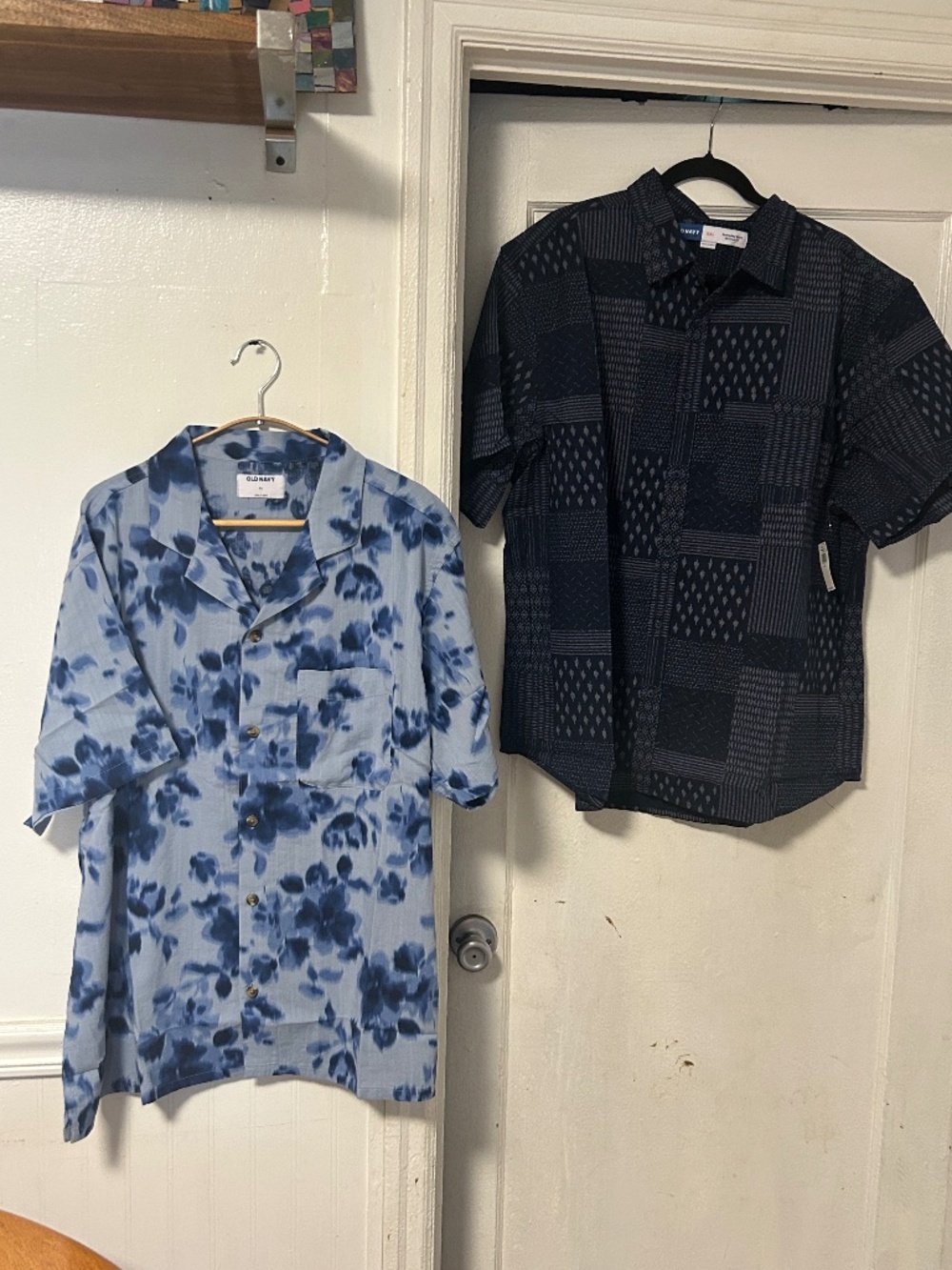 New 2 shirts men’s size CL and XXL with tags
